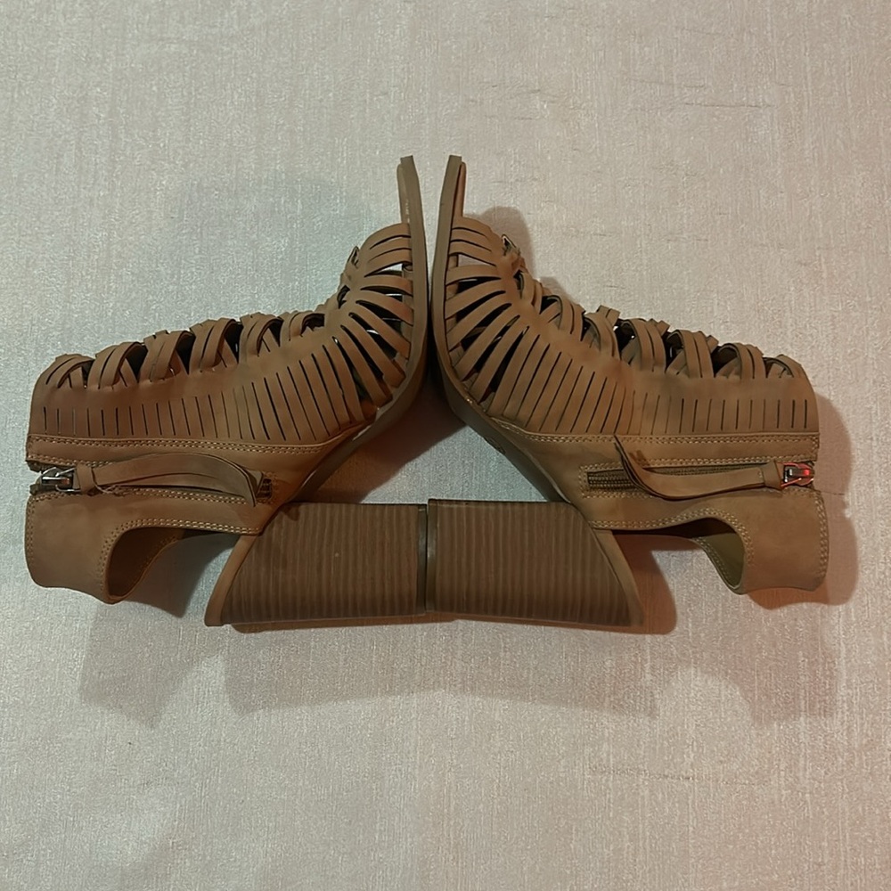 DV by Dolce Vita ‘Alyson Amina’ Women Brown Strappy Block Heel Sandals Size 8.5 - Picture 11 of 15